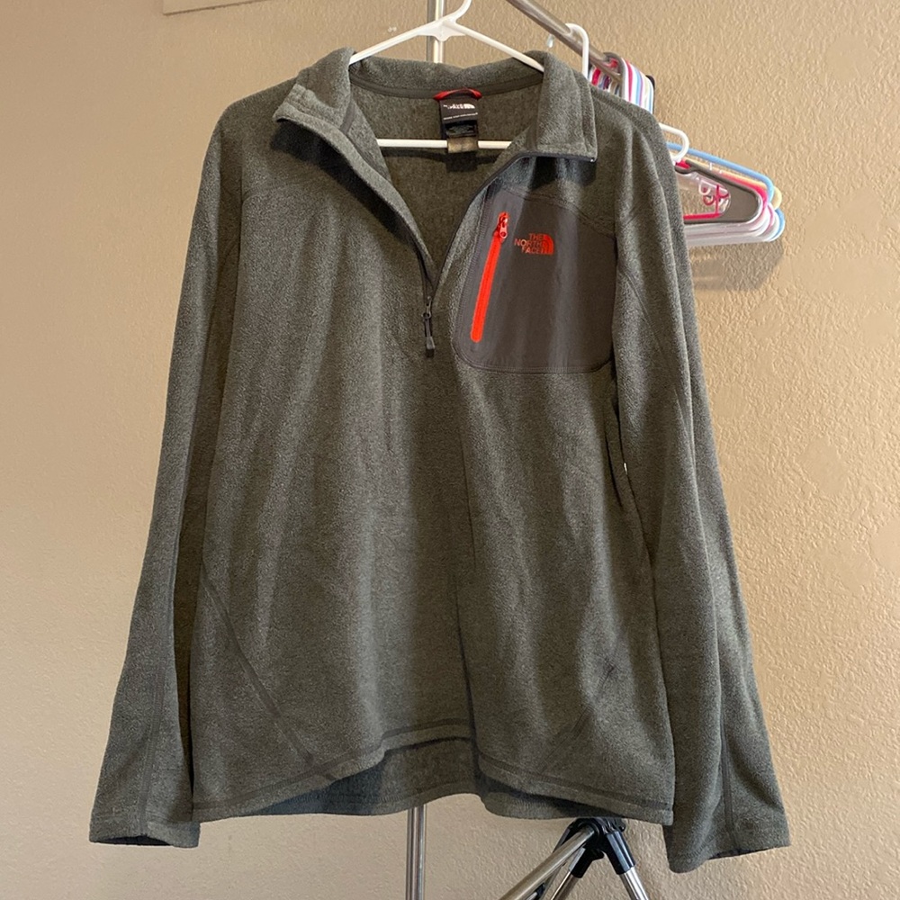 Men’s Northface Quarter Zip